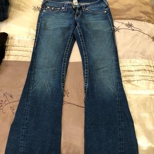 Women’s true religion Bellbottom jeans size 28